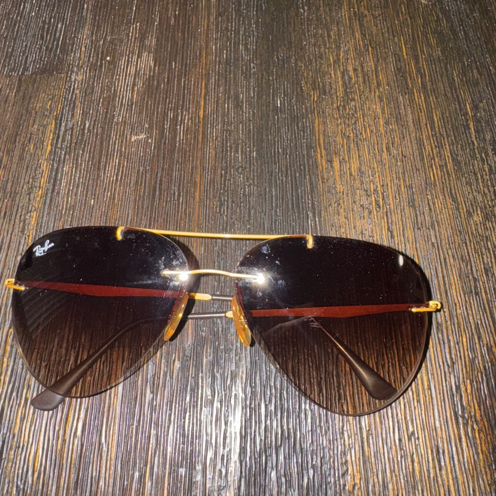 Ray-Ban Gold Aviator Sunglasses with Brown Lenses